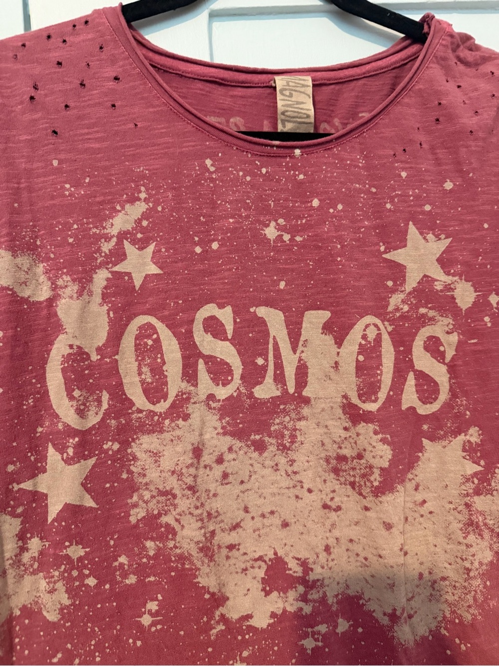 Magnolia Pearl Cosmos Graphic Short Sleeve Tee shirt - Picture 3 of 5